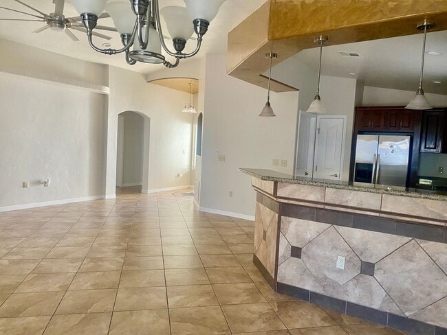 Building Photo - 7324 Vista De Sobre Dr