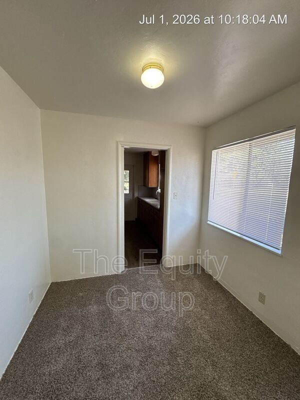 Building Photo - 301 W Murray Ave