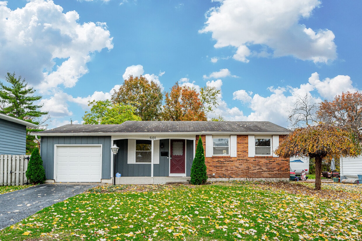 Primary Photo - 5101 Norcrest Dr