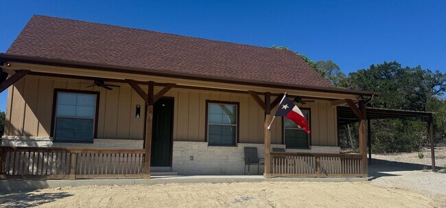 Foto del edificio - 526 Cheyenne Trail