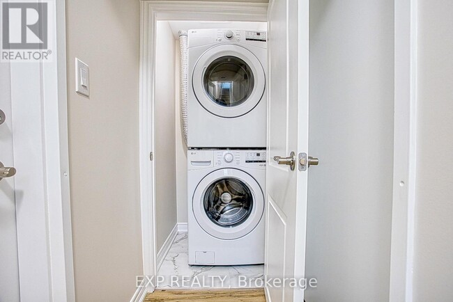 Building Photo - 26 Willson Dr