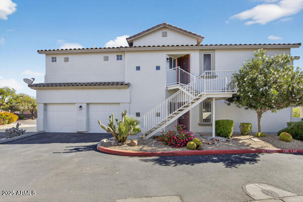 Foto del edificio - 9750 N Monterey Dr