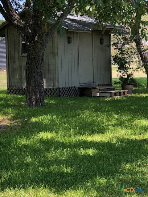 Foto del edificio - 310 Brackenridge Ln