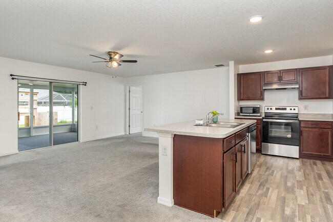 Foto del edificio - 571 Gallagher St SW
