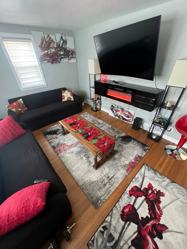 Foto principal - 5645 West Ln