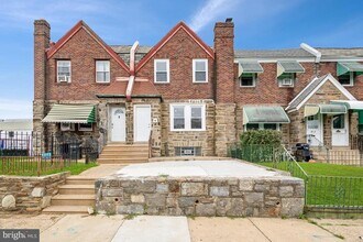Building Photo - 4013 Bleigh Ave