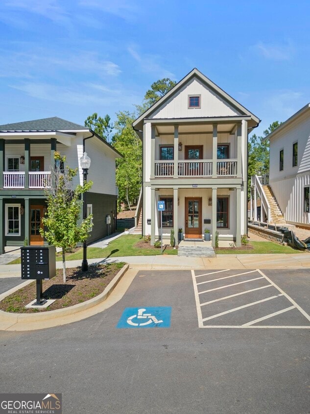 3035 State St, Peachtree City, GA 30269 Apartment for Rent in
