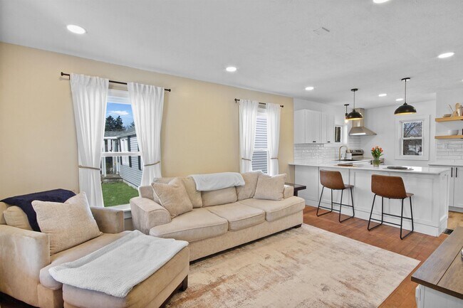 Foto del edificio - 54054 N Ironwood Rd