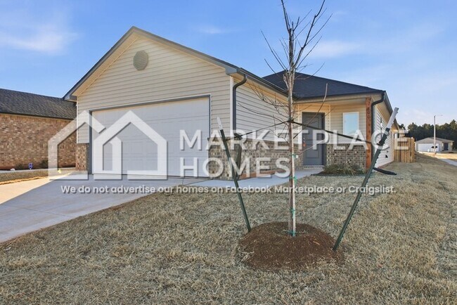 Foto del edificio - 800 NE 102nd Ter