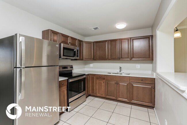 Building Photo - 205 Tangerine Dr