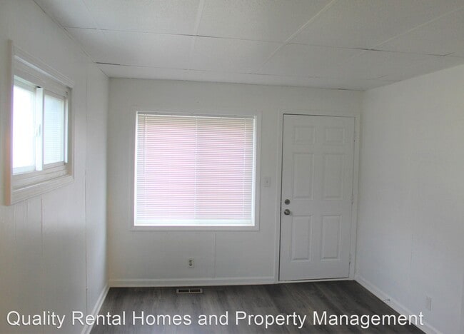 Building Photo - 2 br, 1 bath House - 940 Markham St