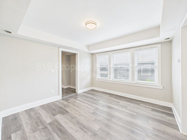 Building Photo - 4417 Wayne Ave