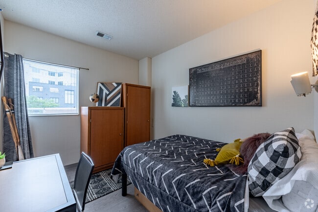 4HAB, 4BA - 1,227 ft² - Dormitorio 1 - The Quad on Delaware