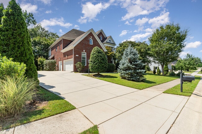 Building Photo - 14724 Murfield Ct