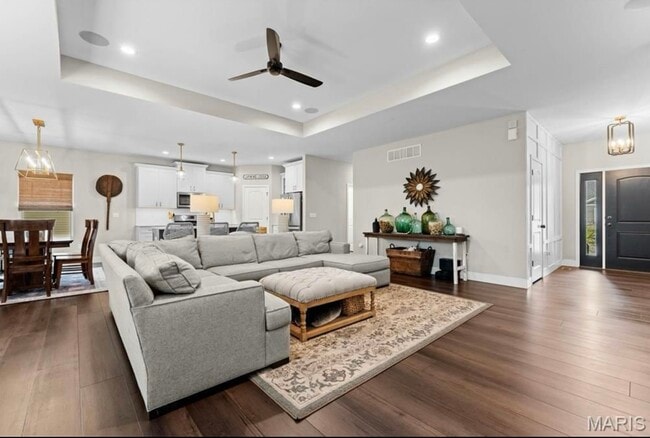 Building Photo - 536 Flagstone Pass Dr