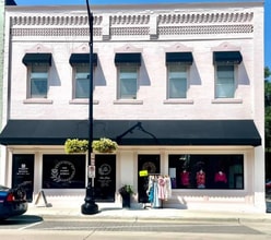Building Photo - 112 E Salem Ave