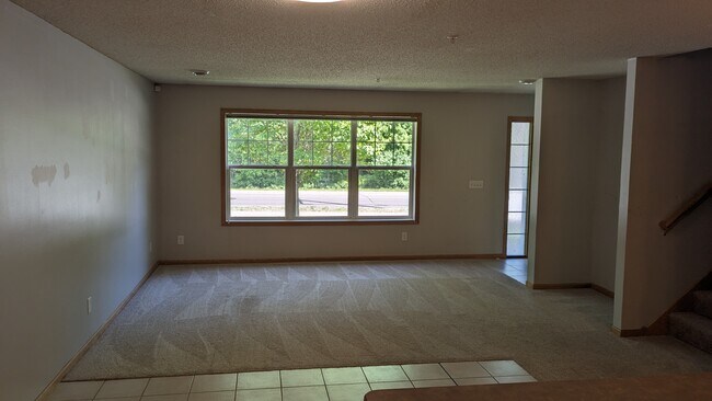 Foto del edificio - 6125 32nd Ave N