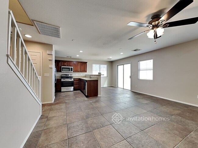 Building Photo - 8164 W Wildwood Glen Dr