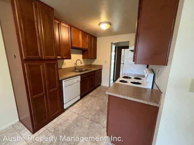 Building Photo - 3 br, 2 bath House - 1498 Ogden Unit A, B,...