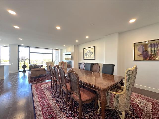 Foto del edificio - 5200 Keller Springs Rd