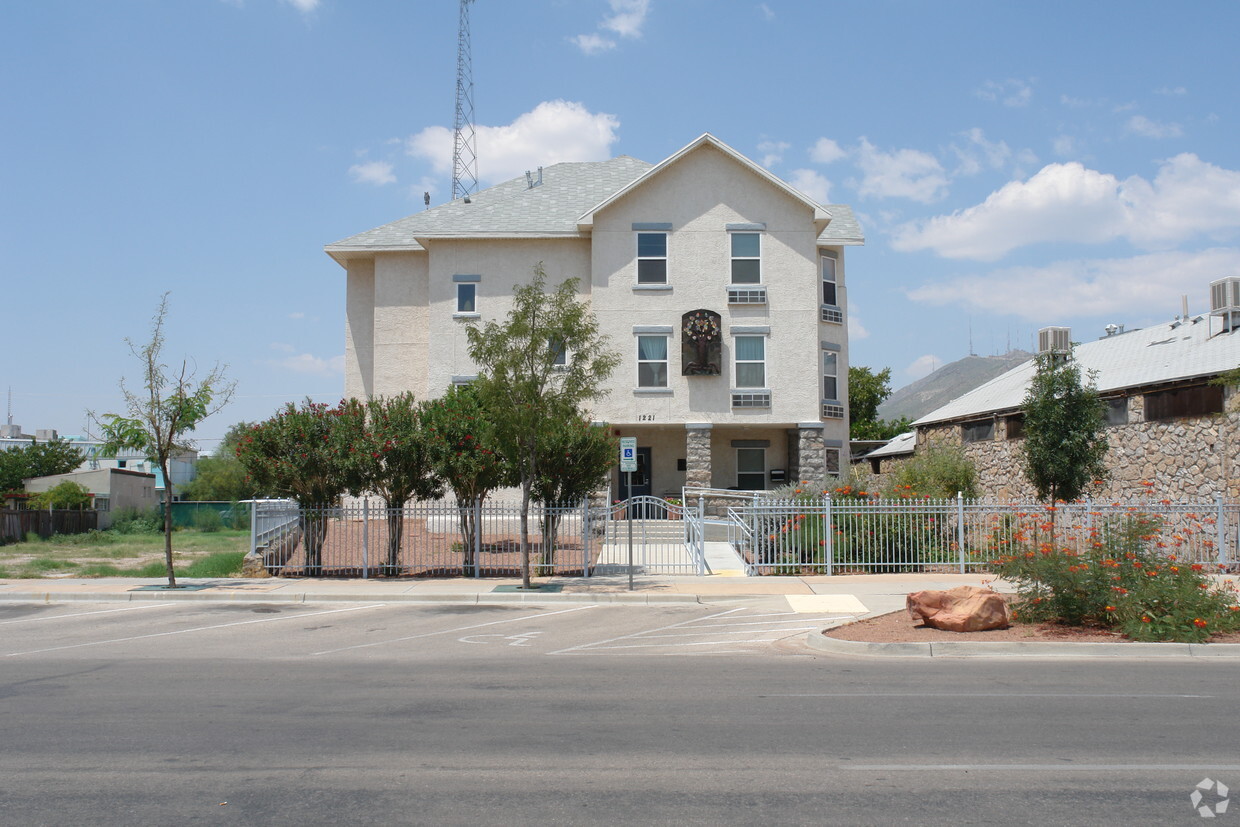 Building Photo - El Paso Coalition For The Homeless