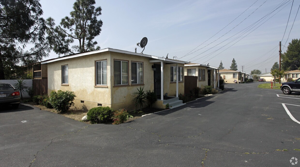 Foto principal - 9192 Citrus Ave
