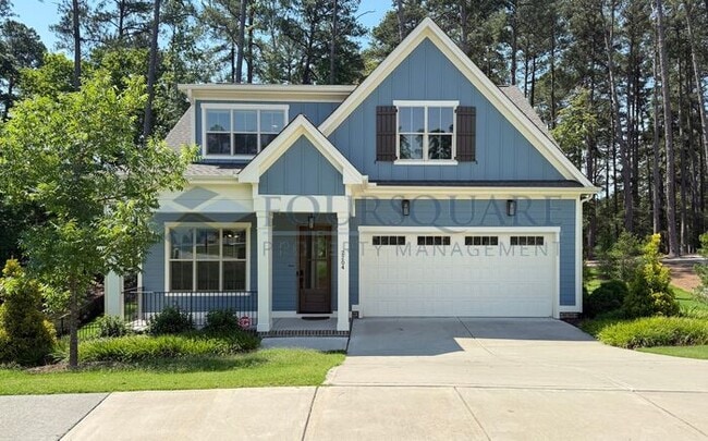 Beautiful 3-Bedroom Home with Loft, Screened Deck & Fenced Backyard – Convenient to Duke Univers... - Beautiful 3-Bedroom Home with Loft, Screened Deck & Fenced Backyard – Convenient to Duke Univers...