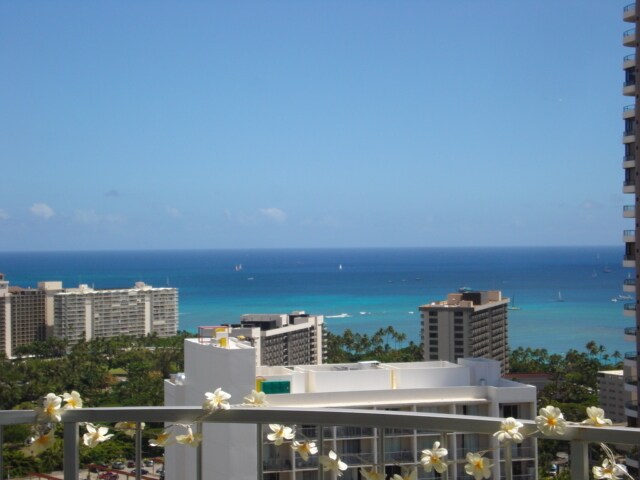 OCEAN VIEWS FROM LANAI - 469 Ena Rd