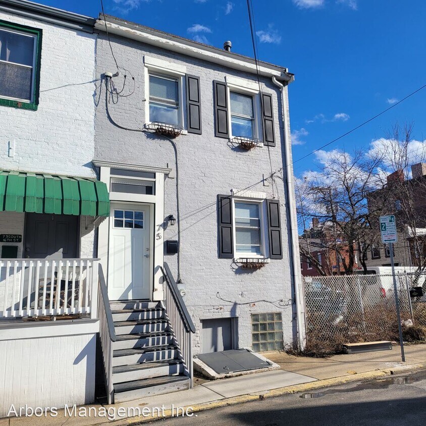 Foto principal - 3 br, 1 bath House - 75 S. 16th Street