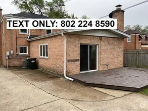 Building Photo - 2735 N 75th Ct