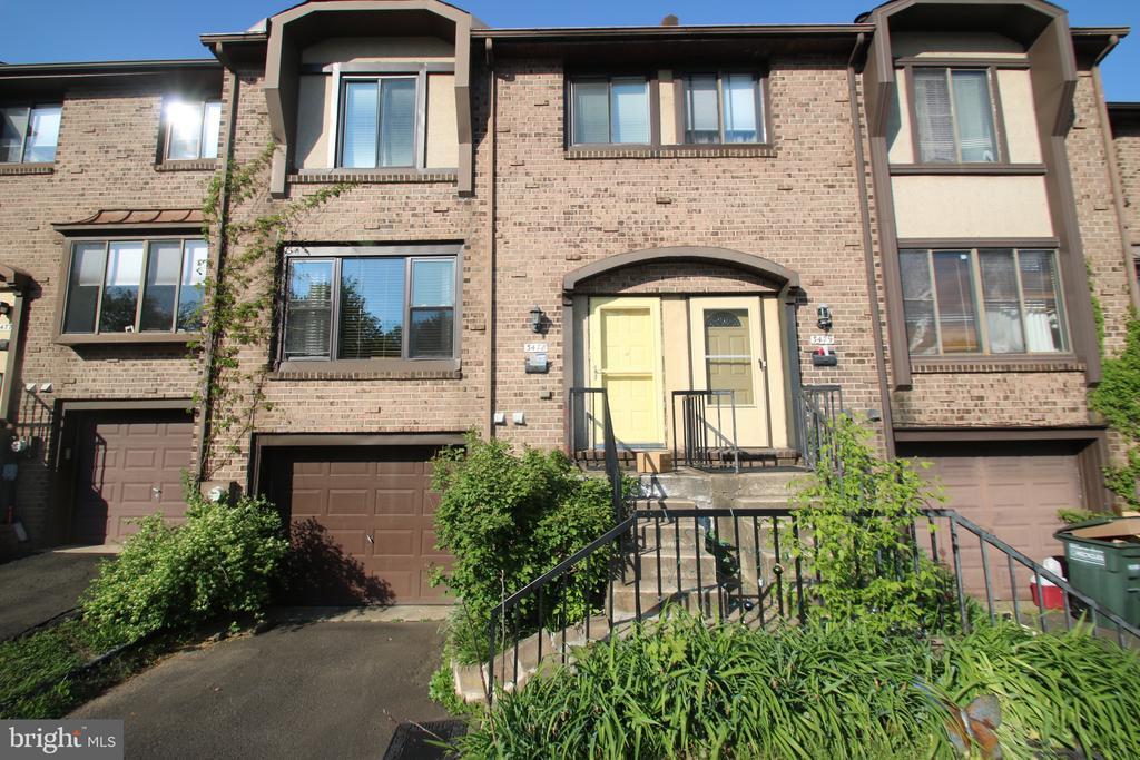 Primary Photo - 3478 Coventry Pl