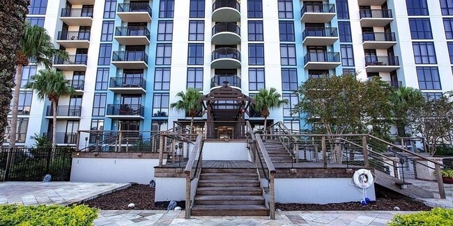 Building Photo - 55 W Church St