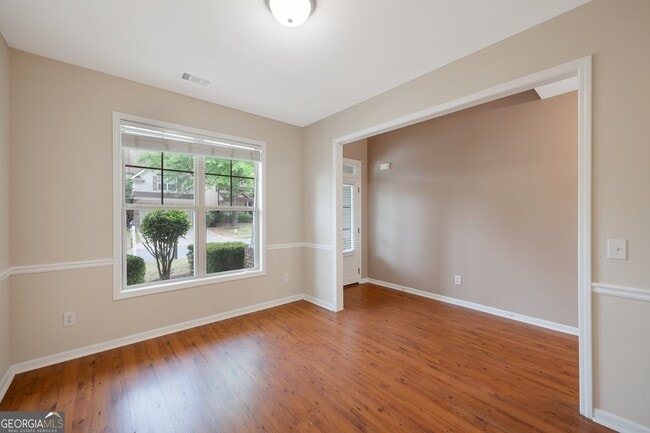 Building Photo - 272 Ascott Ln