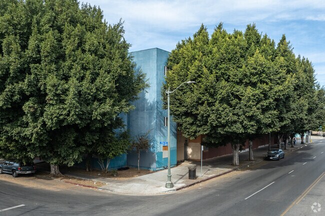 Building Exterior - Broadway Village II