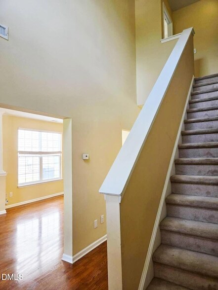 Foto del edificio - 105 Chandler Springs Dr