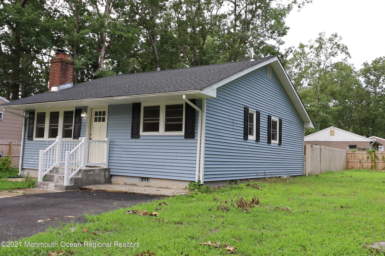 Primary Photo - 135 New Jersey Rd