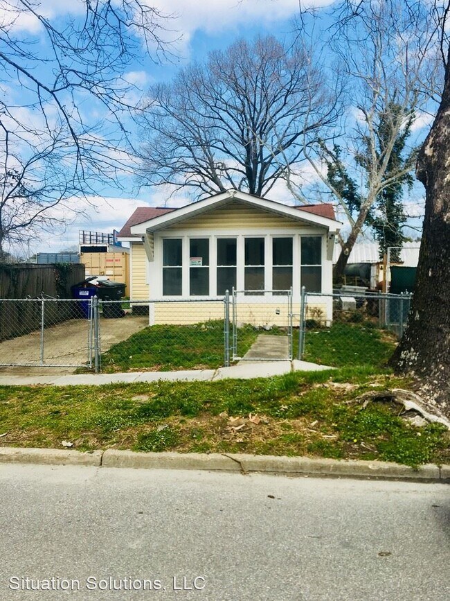 Foto del edificio - 2 br, 2 bath House - 3510 Westminster Ave