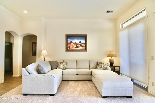Foto del edificio - 12129 N Tall Grass Dr