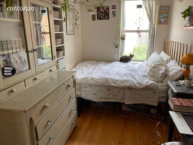Foto del edificio - 450 Nostrand Ave.