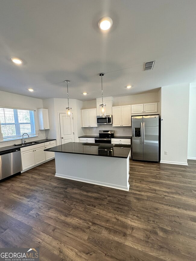 Foto del edificio - 5772 Plaza Dr SE