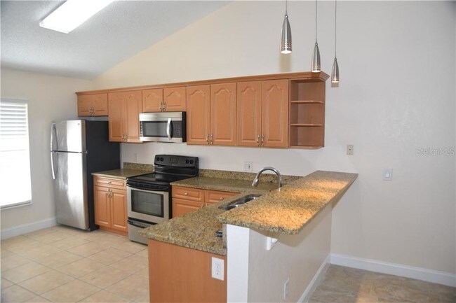 Building Photo - 3651 N Goldenrod Rd