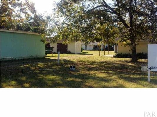 Building Photo - 2605 W Gadsden St