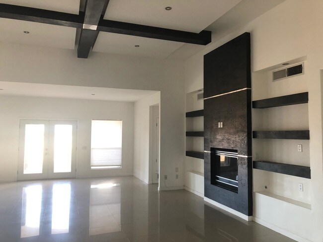 Foto del edificio - 1201 Stone Ridge Pl