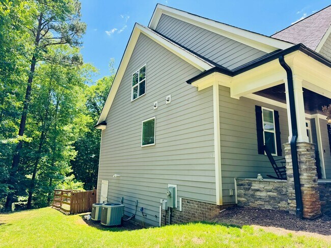 Foto del edificio - 3658 Pleasants Ridge Dr