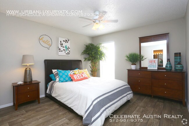 Building Photo - Avesta Southshore