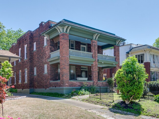Building Photo - 290 N McNeil St