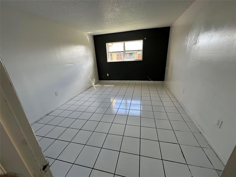 Foto del edificio - 3700 NW 21st St
