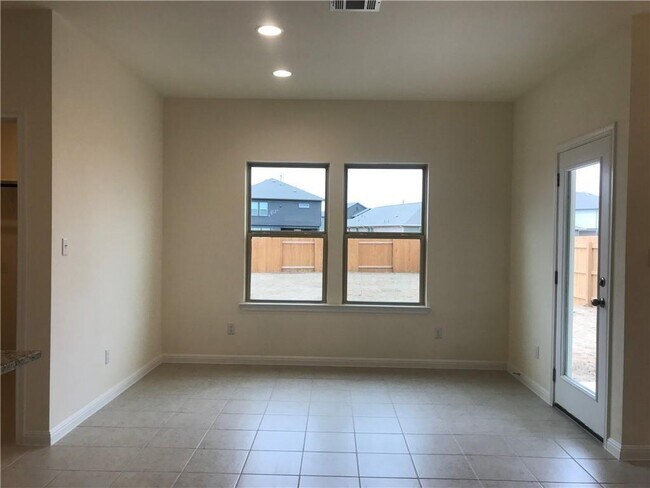 Building Photo - 308 Arabian Colt Dr