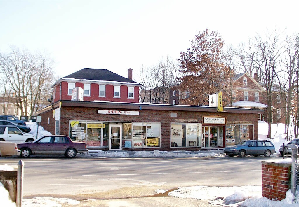 4 E Main St, ster, MA 01570 Apartments ster, MA