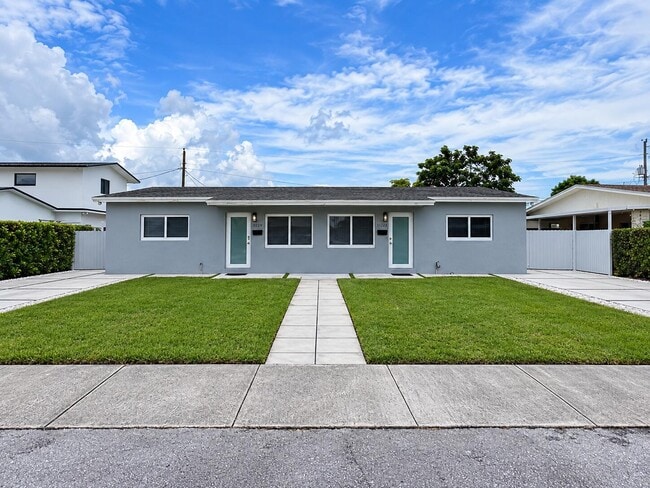 Building Photo - 11361 SW 4th St